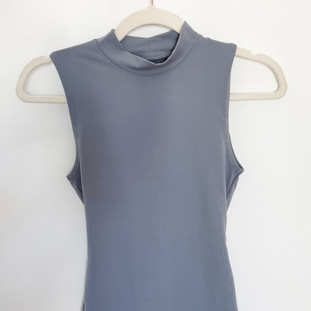 NWOT Abercrombie Mock Neck Sleeveless Bodysuit size xs